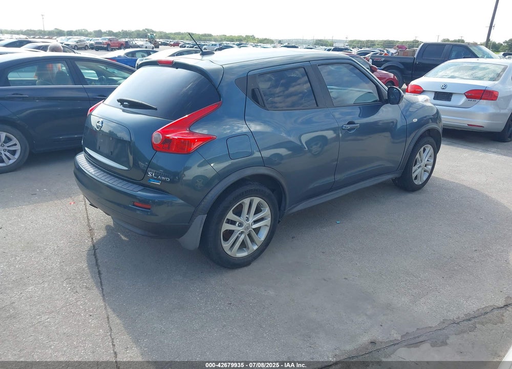 2012 NISSAN JUKE VIN: JN8AF5MV7CT125395