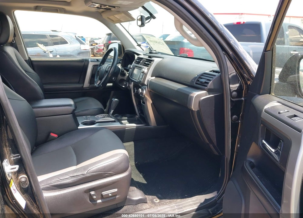 2015 TOYOTA 4RUNNER VIN: JTEZU5JR8F5102014