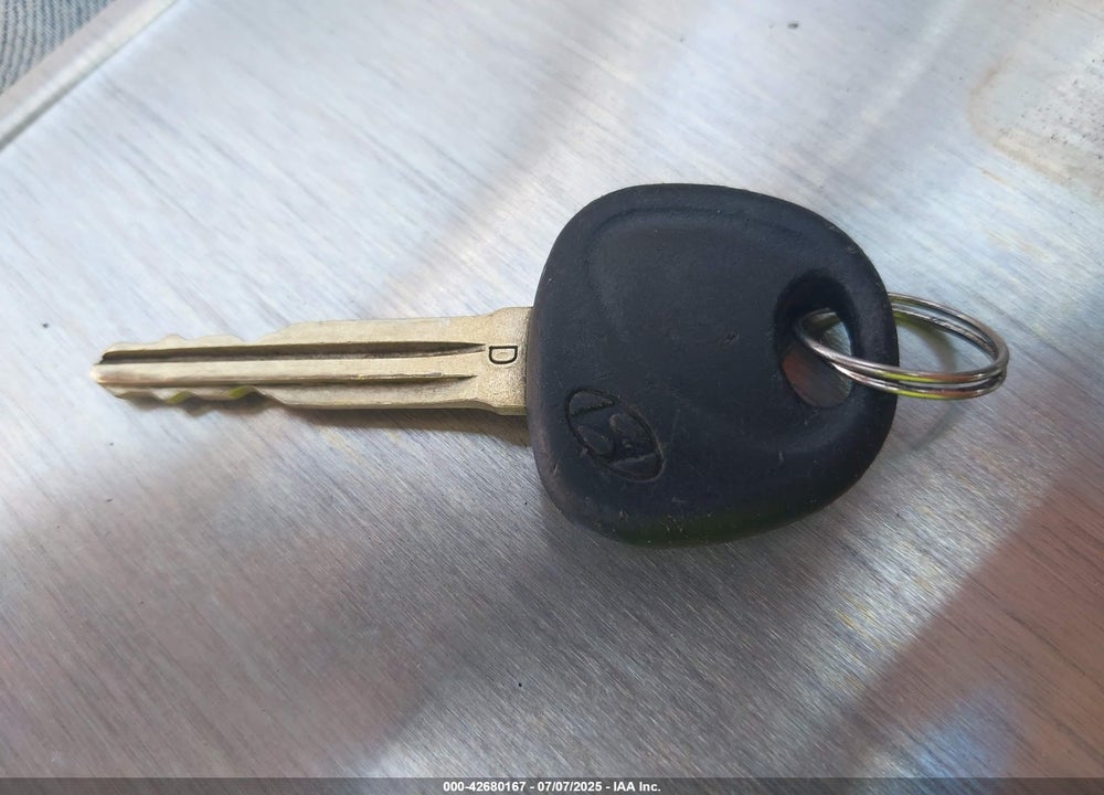 2007 HYUNDAI ELANTRA GLS/LIMITED/SE VIN: KMHDU46D07U040200