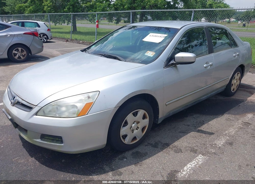 2007 HONDA ACCORD 2.4 LX VIN: 1HGCM56467A033681