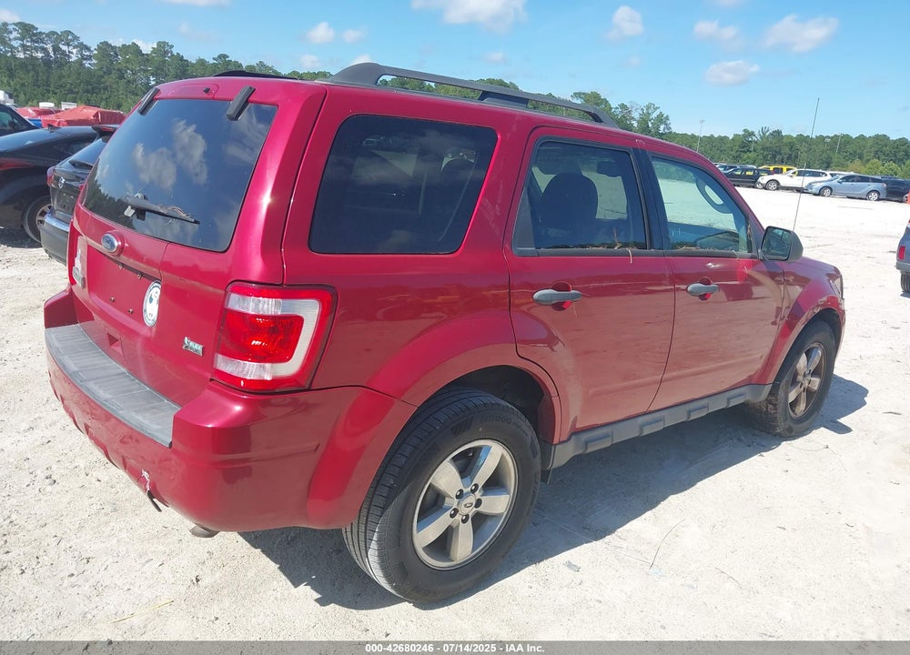 2010 FORD ESCAPE VIN: 1FMCU0DG3AKC89014
