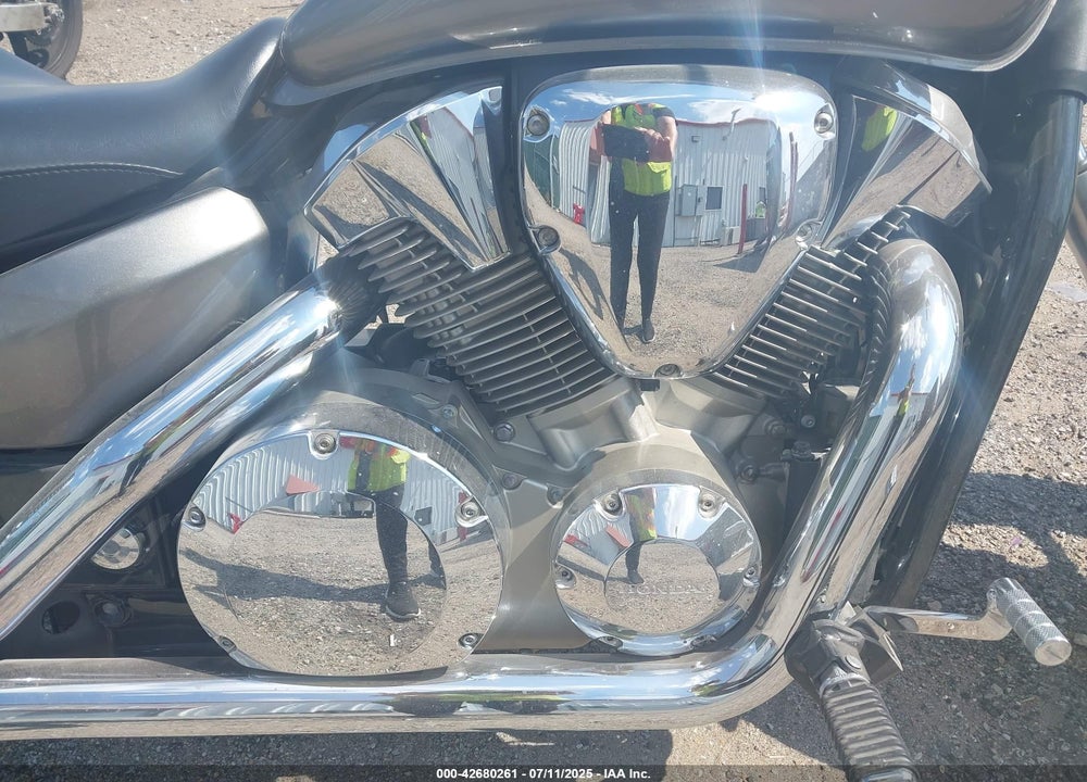 2005 HONDA VTX1300 C VIN: 1HFSC550X5A107540