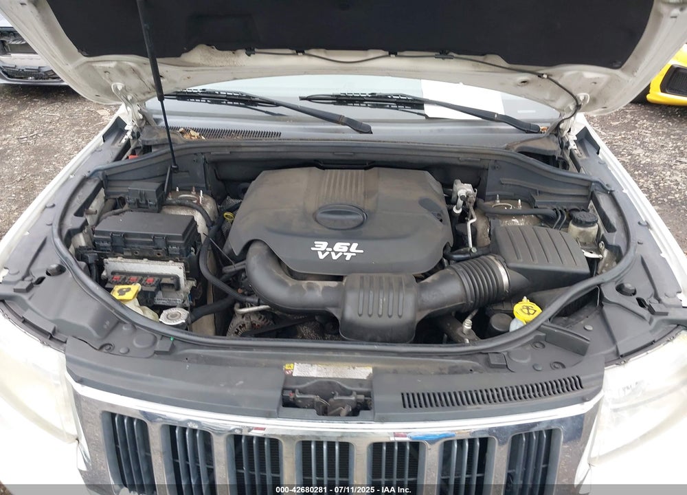 2012 JEEP GRAND CHEROKEE VIN: 1C4RJEBG8CC167253