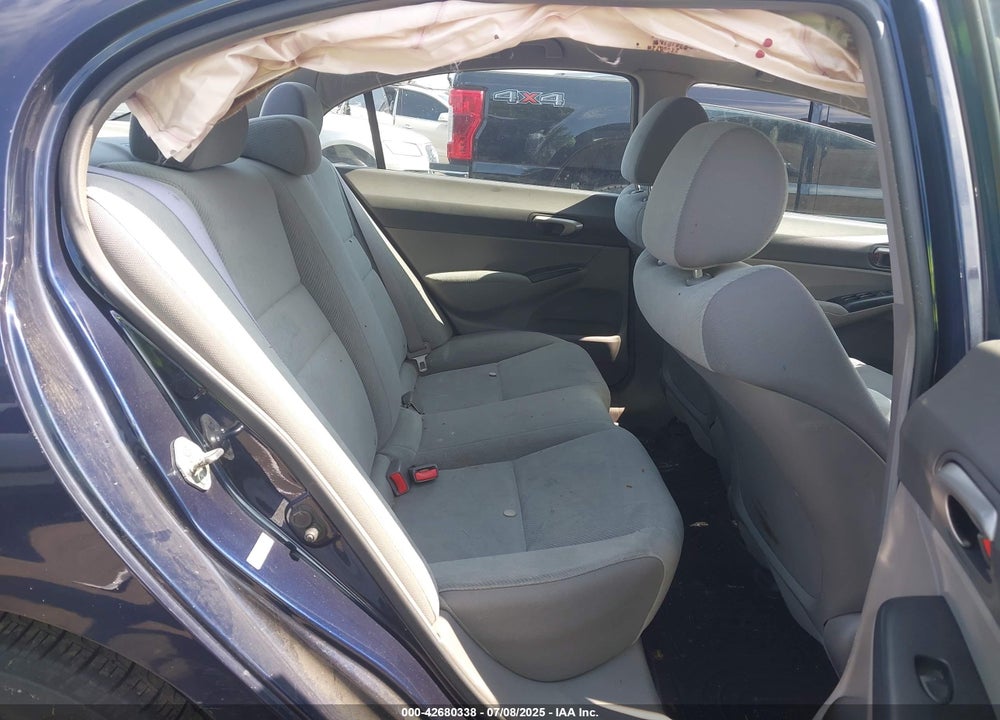 2010 HONDA CIVIC VIN: 19XFA1F58AE020022
