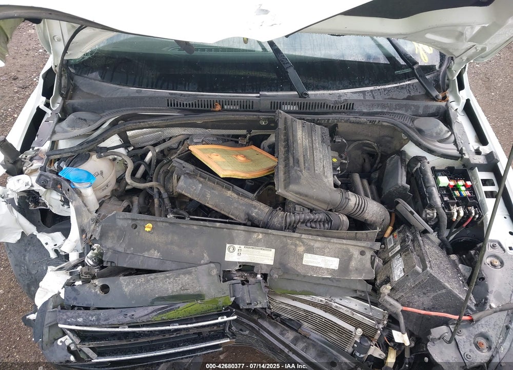 2017 VOLKSWAGEN JETTA VIN: 3VW2B7AJ1HM258181