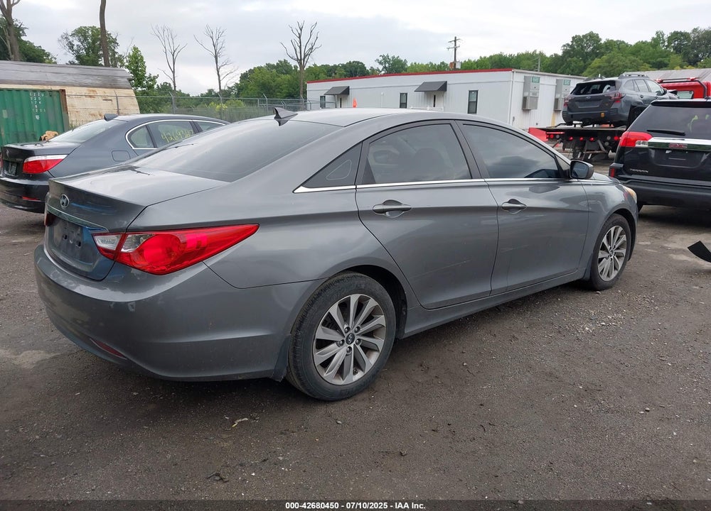 2012 HYUNDAI SONATA VIN: 5NPEB4AC1CH312044
