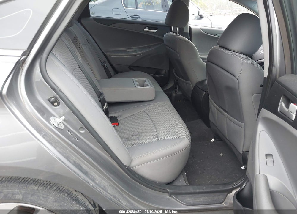 2012 HYUNDAI SONATA VIN: 5NPEB4AC1CH312044