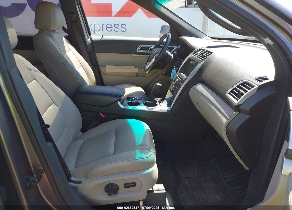 2011 FORD EXPLORER VIN: 1FMHK8D82BGA47029