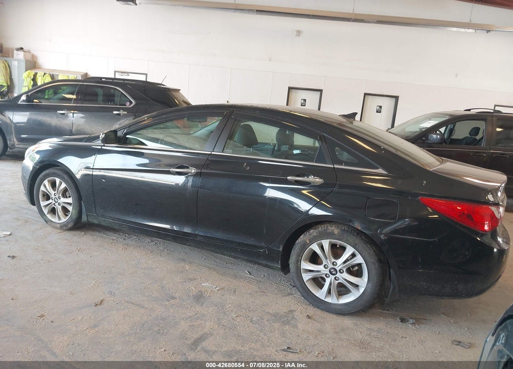 2011 HYUNDAI SONATA VIN: 5NPEC4AC6BH000345