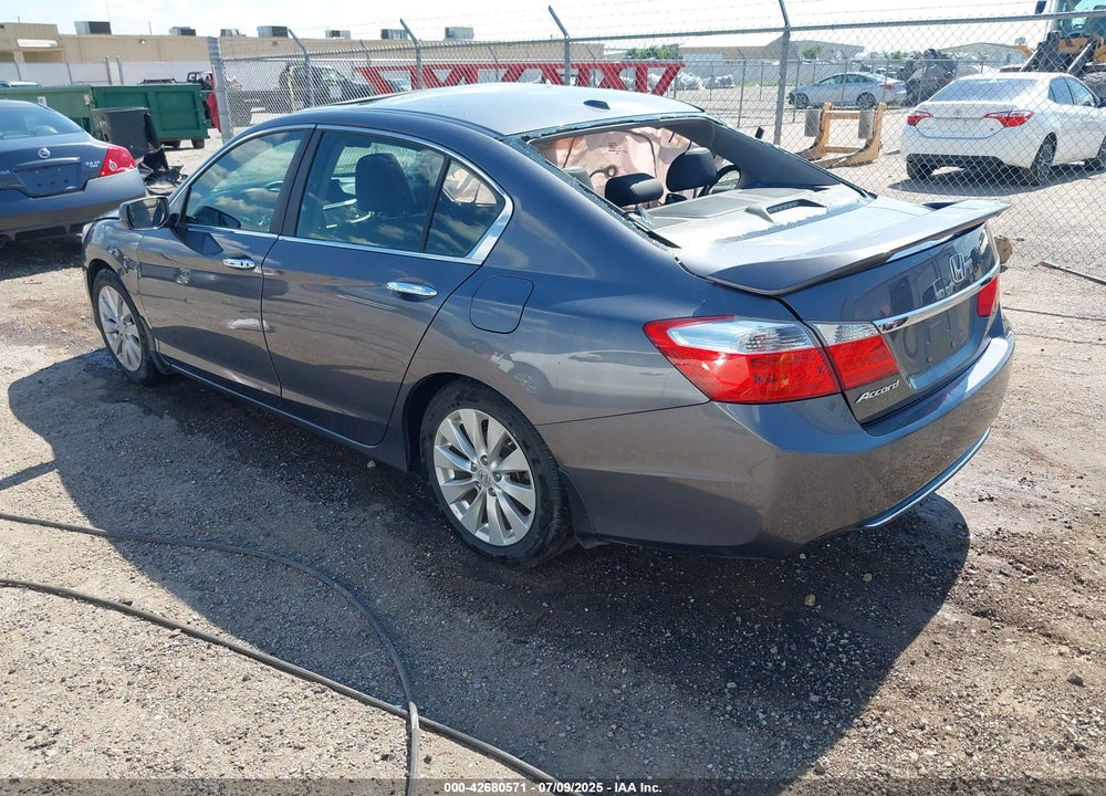 2013 HONDA ACCORD VIN: 1HGCR2F88DA046916