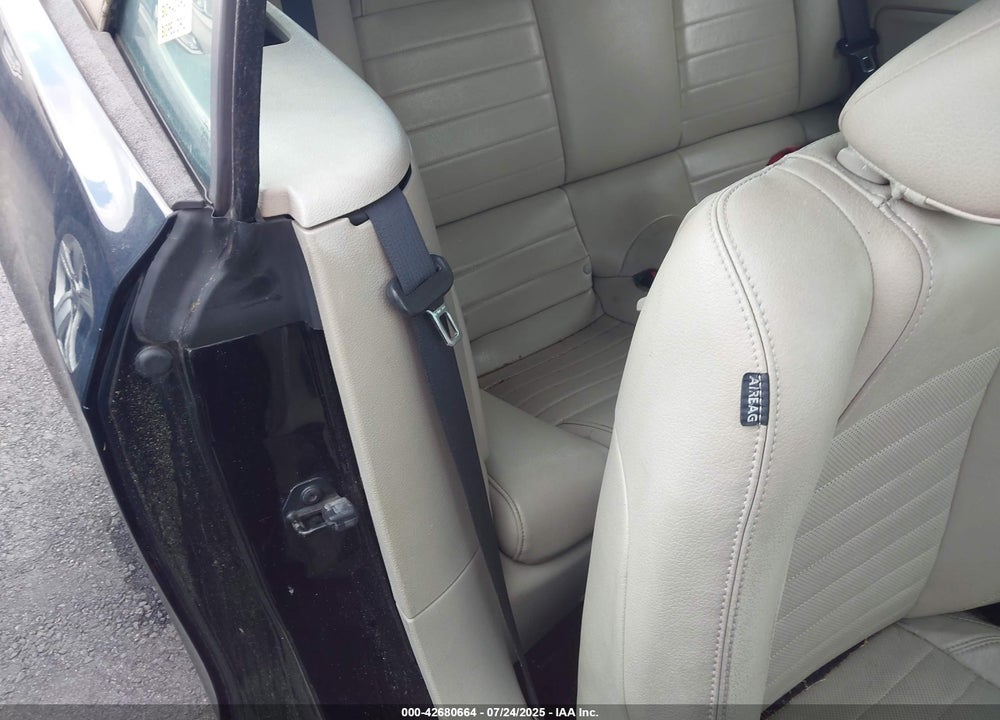 2010 FORD MUSTANG VIN: 1ZVBP8EN3A5174136