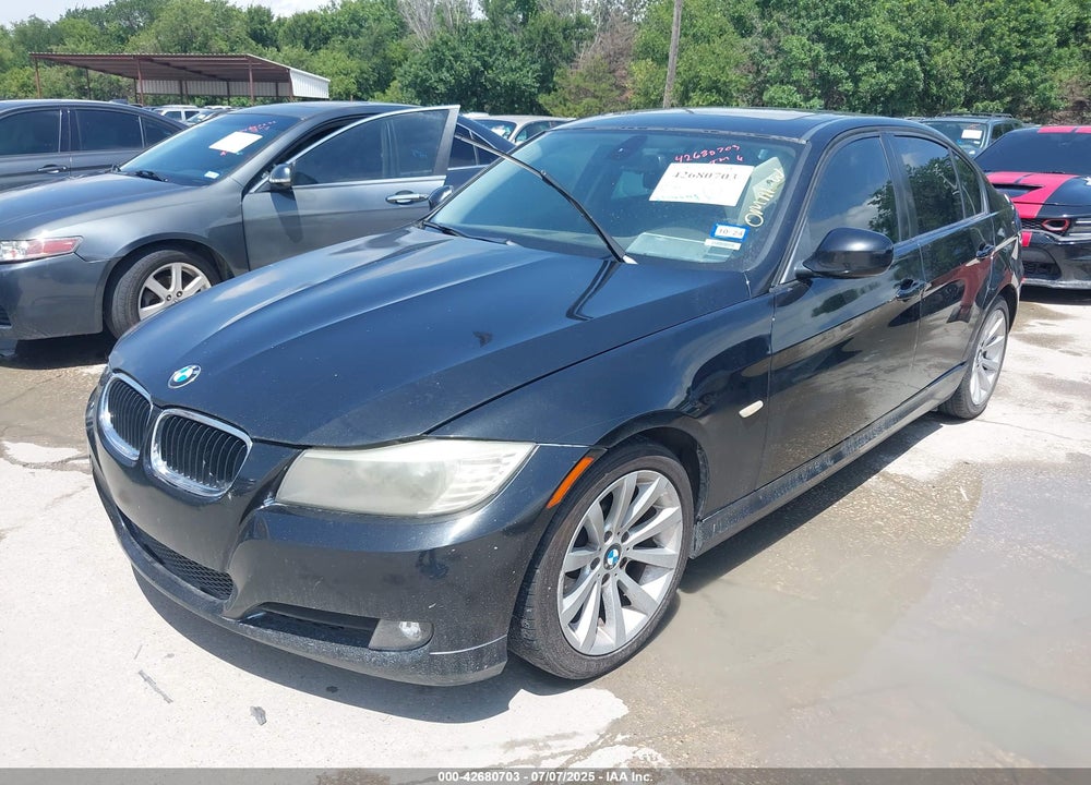 2011 BMW 3 SERIES VIN: WBAPH7G57BNN05182