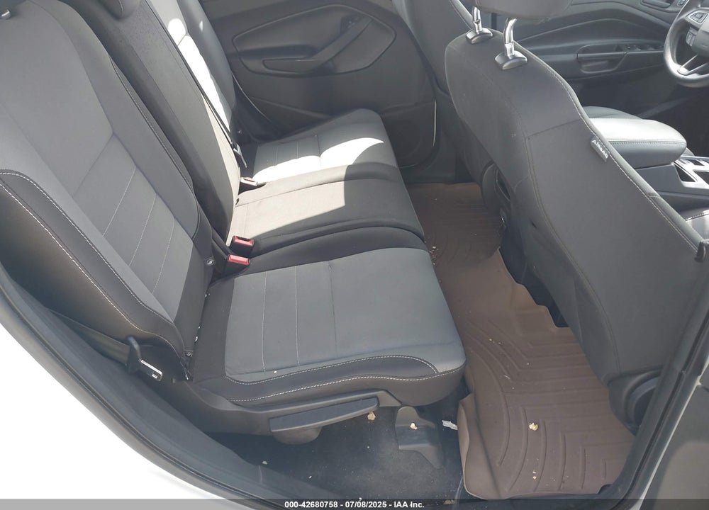 2017 FORD ESCAPE VIN: 1FMCU0F76HUB52323