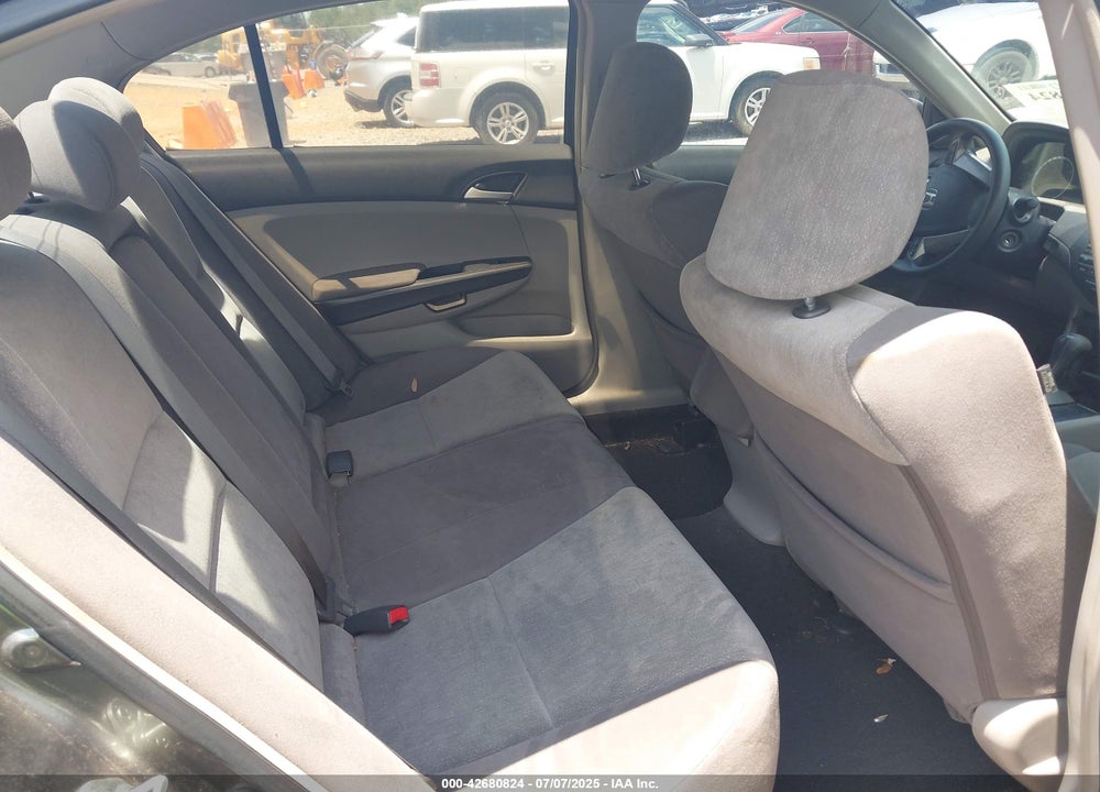 2008 HONDA ACCORD 2.4 LX-P VIN: JHMCP26418C006493