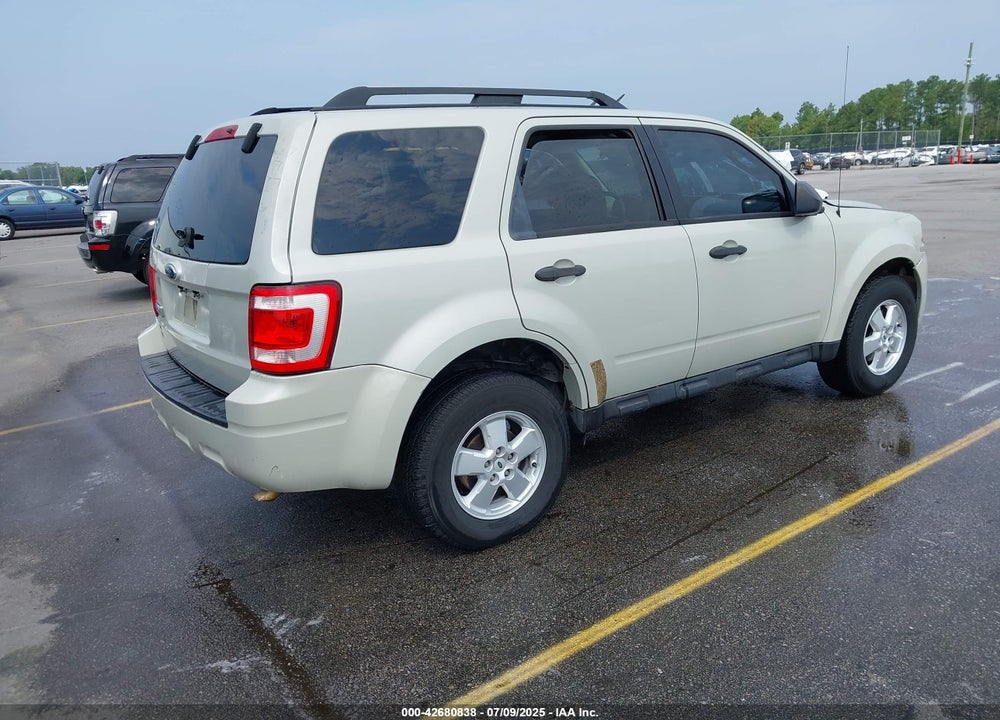 2009 FORD ESCAPE VIN: 1FMCU03G09KC12940