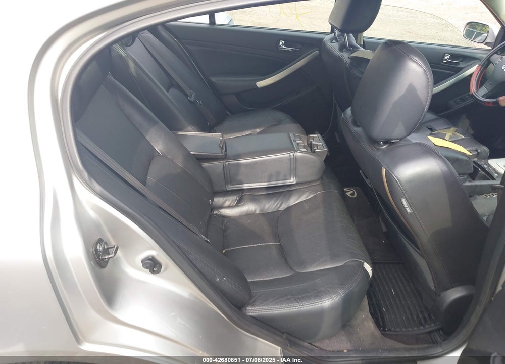 2005 INFINITI G35X VIN: JNKCV51FX5M314865