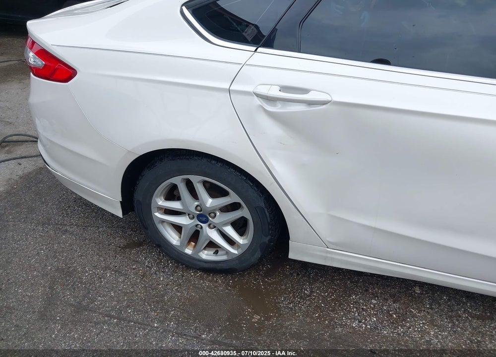 2015 FORD FUSION SE VIN: 3FA6P0H70FR197547