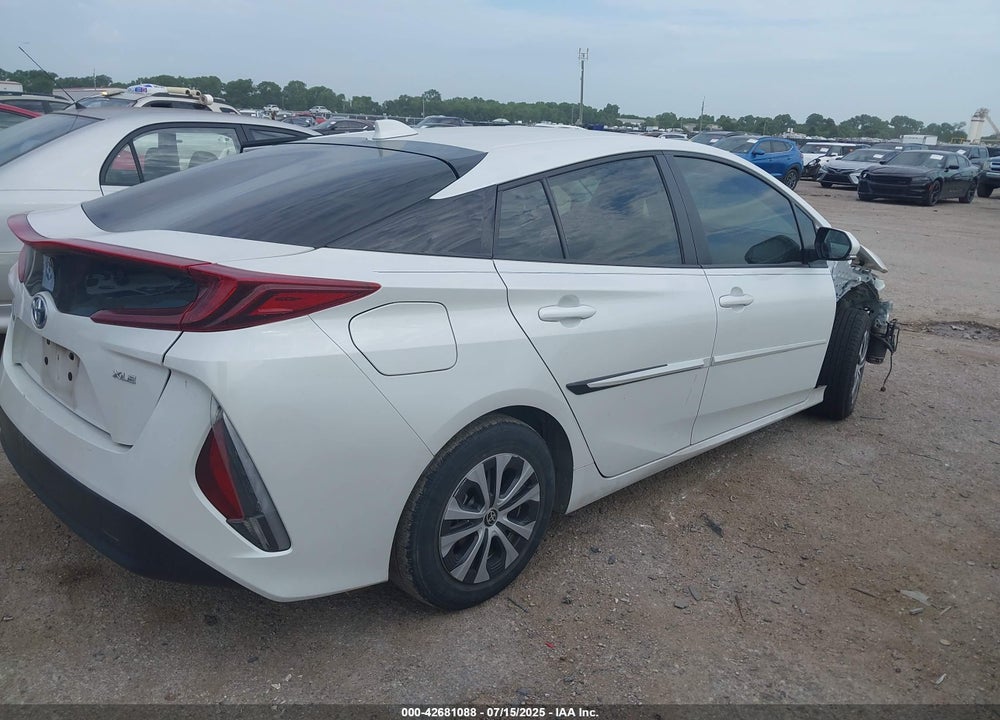 2022 TOYOTA PRIUS PRIME VIN: JTDKAMFP7N3219965