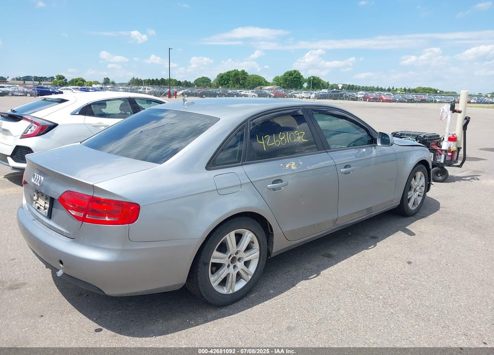 2011 AUDI A4 VIN: WAUDFAFL4BN001808