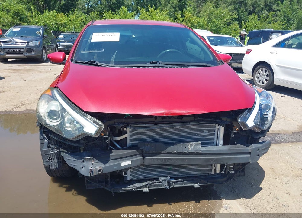 2016 KIA FORTE VIN: KNAFK4A64G5611609