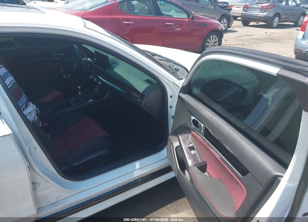 2022 HONDA CIVIC VIN: 2HGFE1E57NH477616