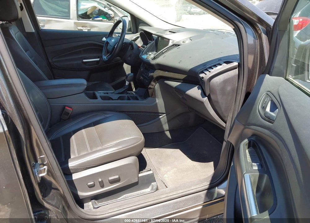 2017 FORD ESCAPE TITANIUM VIN: 1FMCU9J93HUB61610