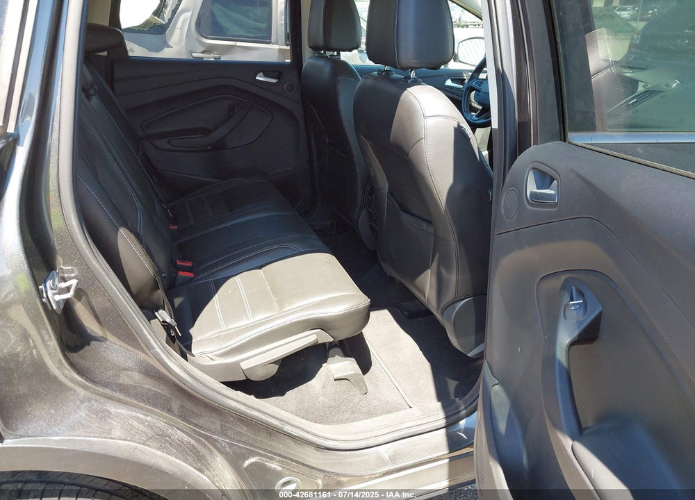 2017 FORD ESCAPE TITANIUM VIN: 1FMCU9J93HUB61610