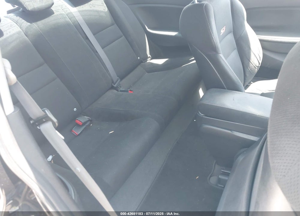 2008 HONDA CIVIC VIN: 2HGFG21588H701129