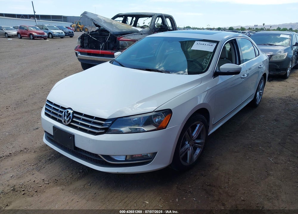 2015 VOLKSWAGEN PASSAT VIN: 1VWCV7A35FC003139