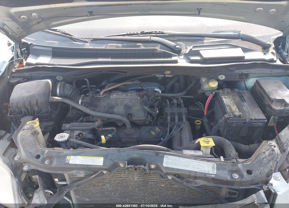 2010 CHRYSLER TOWN & COUNTRY VIN: 2A4RR4DE7AR167774