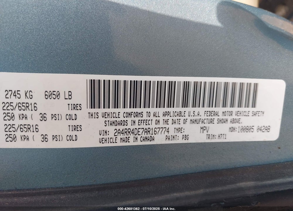 2010 CHRYSLER TOWN & COUNTRY VIN: 2A4RR4DE7AR167774