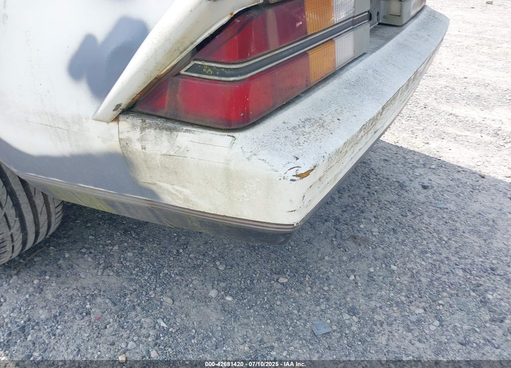 1983 CHEVROLET CAMARO BERLINETTA VIN: 1G1AS87H7DL165002