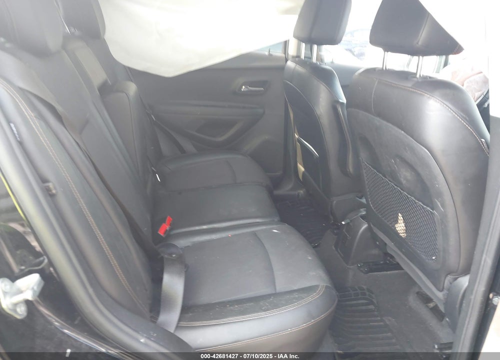2017 CHEVROLET TRAX VIN: 3GNCJLSB8HL279455