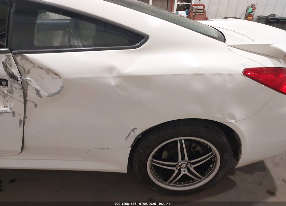 2008 PONTIAC G6 GXP VIN: 1G2ZM177784202380