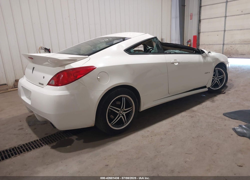 2008 PONTIAC G6 GXP VIN: 1G2ZM177784202380