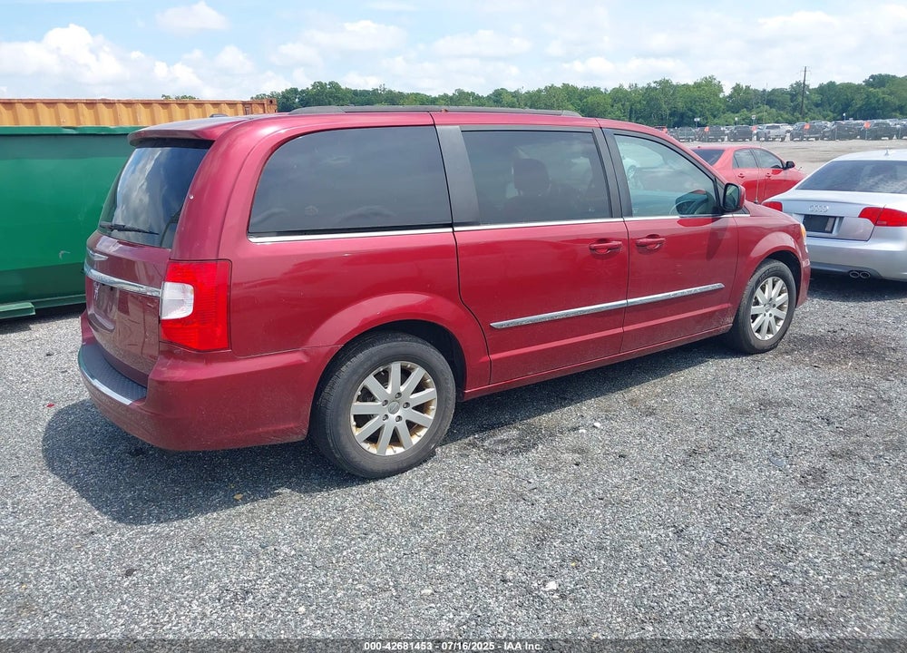 2016 CHRYSLER TOWN & COUNTRY VIN: 2C4RC1BG9GR206528