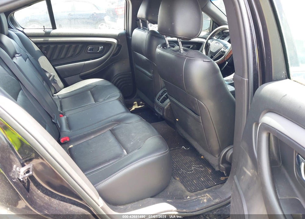 2015 FORD TAURUS VIN: 1FAHP2E88FG136181