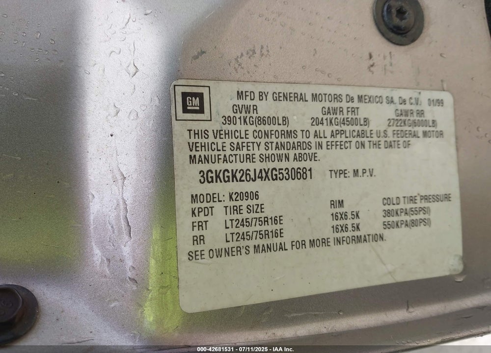 1999 GMC SUBURBAN 2500 SL VIN: 3GKGK26J4XG530681