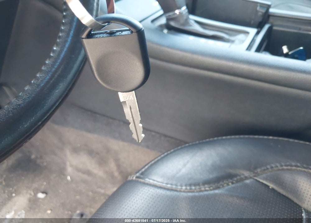 2013 FORD TAURUS LIMITED VIN: 1FAHP2F86DG221712