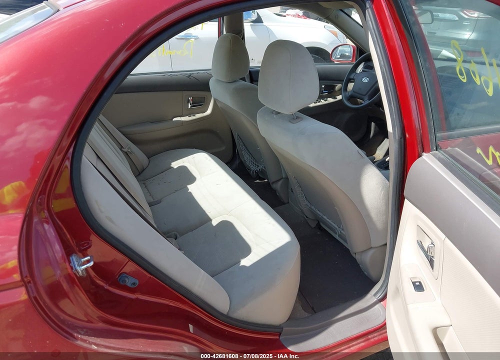 2009 KIA SPECTRA VIN: KNAFE221995657065