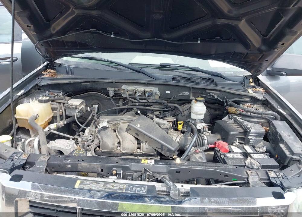 2008 FORD ESCAPE VIN: 1FMCU931X8KB99581