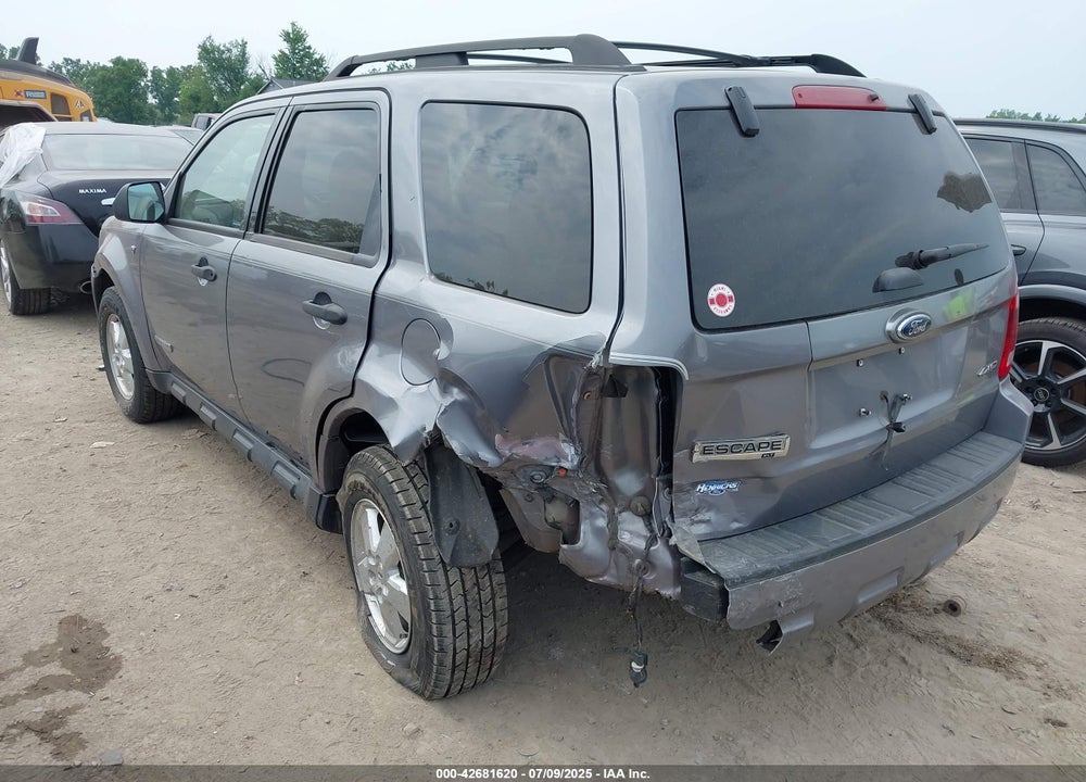 2008 FORD ESCAPE VIN: 1FMCU931X8KB99581