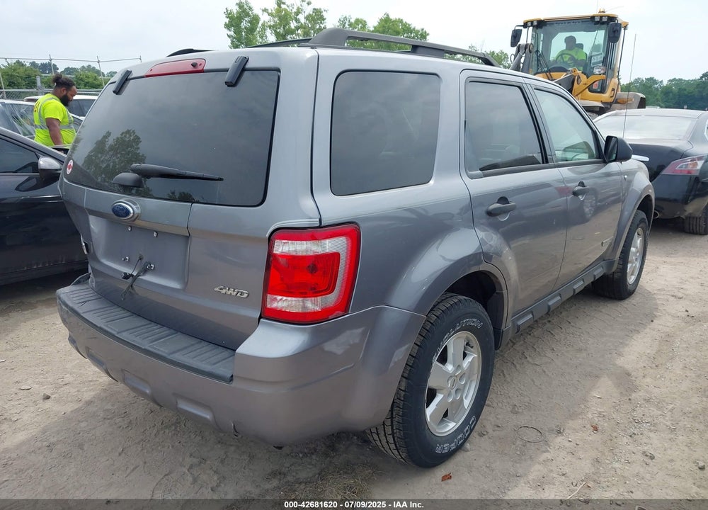 2008 FORD ESCAPE VIN: 1FMCU931X8KB99581