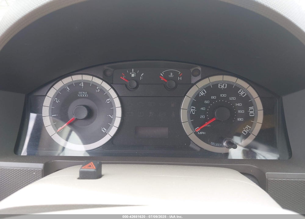 2008 FORD ESCAPE VIN: 1FMCU931X8KB99581