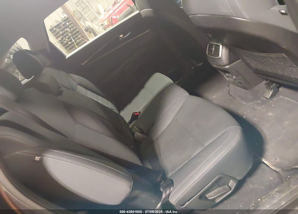 2016 KIA SORENTO VIN: 5XYPGDA31GG062554