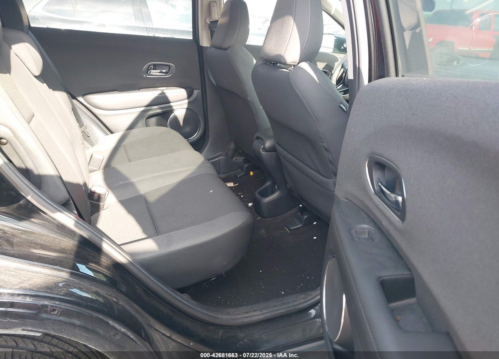 2019 HONDA HR-V VIN: 3CZRU6H58KM738976