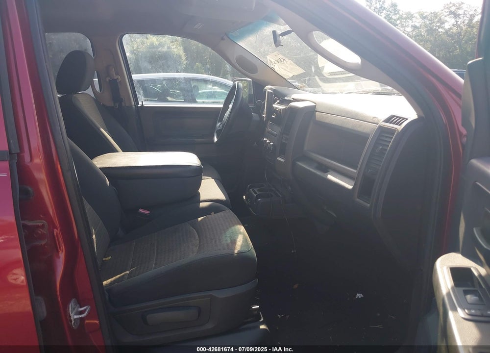 2012 RAM 1500 VIN: 1C6RD6FT4CS216305