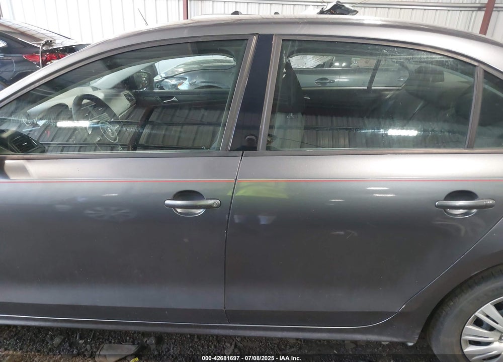 2011 VOLKSWAGEN JETTA VIN: 3VW2K7AJ9BM398924
