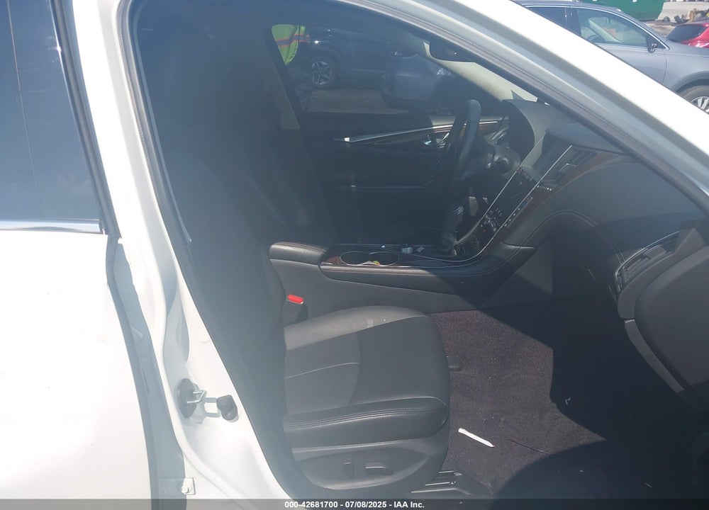 2018 INFINITI Q50 2.0T LUXE VIN: JN1CV7AP1JM240996