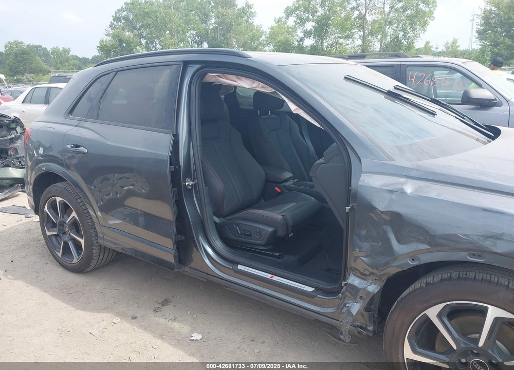 2025 AUDI Q3 VIN: WA1EECF31S1002342